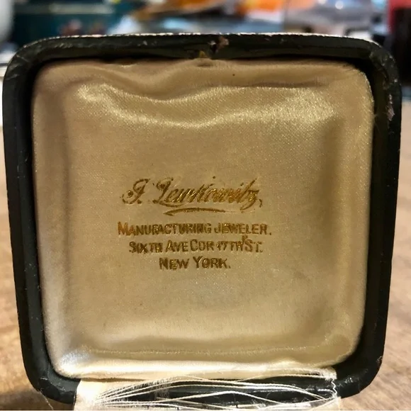 Antique Carved Shell Cameo Necklace, Sterling Silver with Marcasite Accents 💎🖤 - Picture 8 of 9